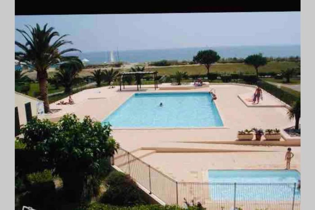 Les Capitelles Bord De Plage Avec Grande Piscine - Vue Montagne Saint-Cyprien  Exterior foto
